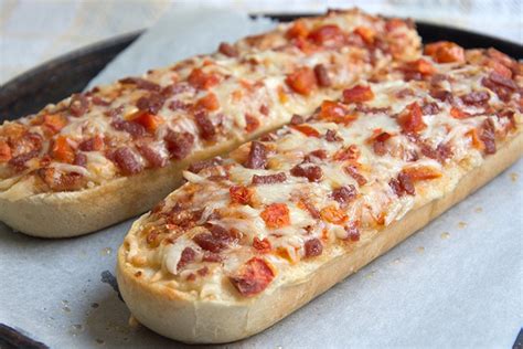 Pizza Baguette Rezept .